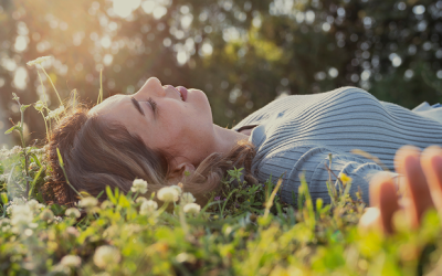 Mindfulness i techniki skupienia – jak odzyskać uwagę w świecie pełnym rozpraszaczy?